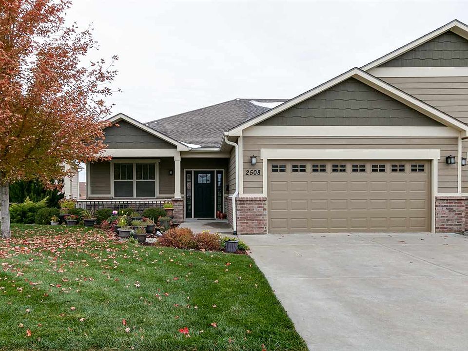 1st image of 2508 Bellerive Dr
