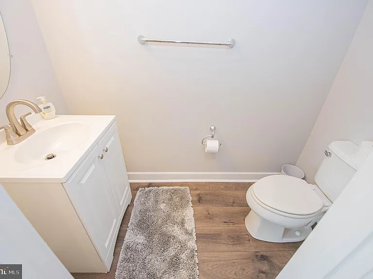 13002 Bowline Ln #5 — Photo 18