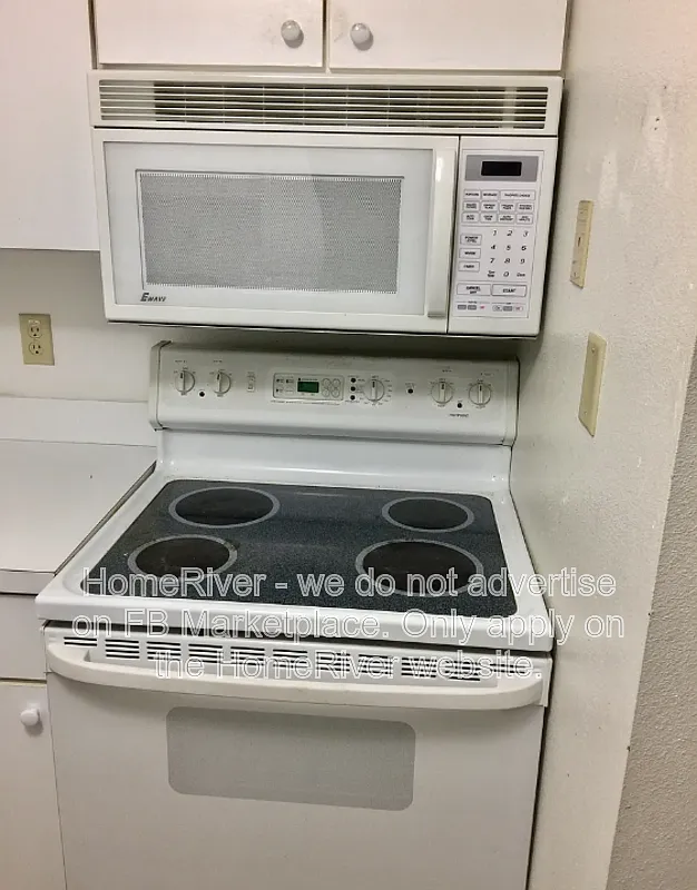 2 bed, 2.0 bath, 904 sqft, $1,500 — Photo 4