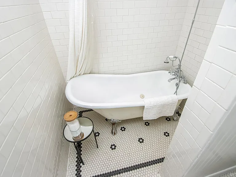4816 Kenyon Dr — Photo 29