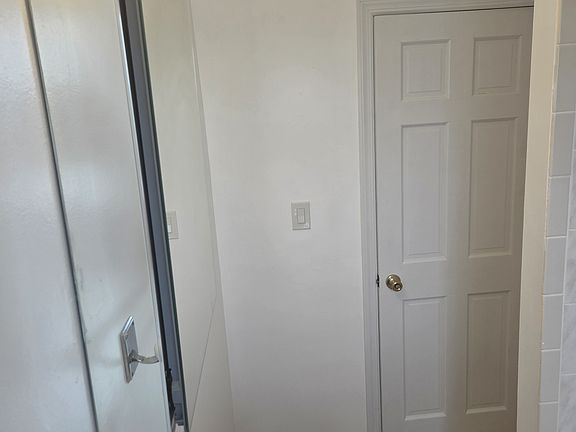 bathroom(2)