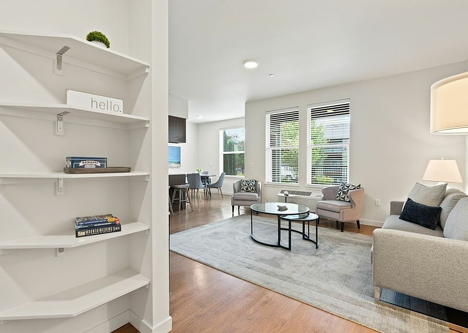 Built-In Shelves