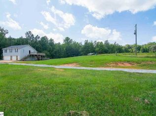 271 Cannon Bottom Rd, Belton, SC 29627