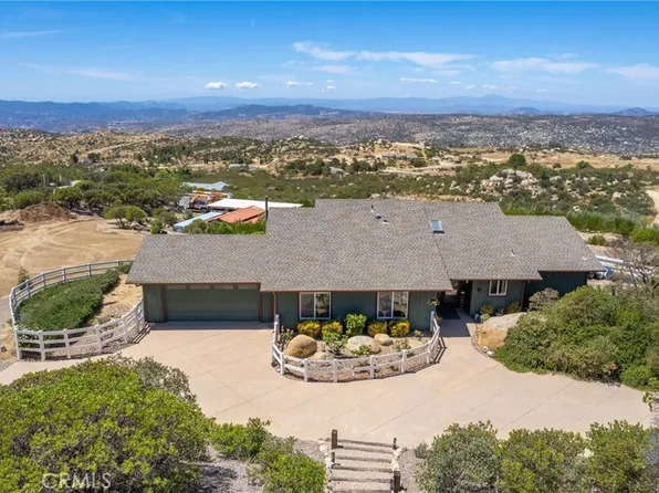 40230 Crazy Horse Canyon Rd, Aguanga, CA 92536