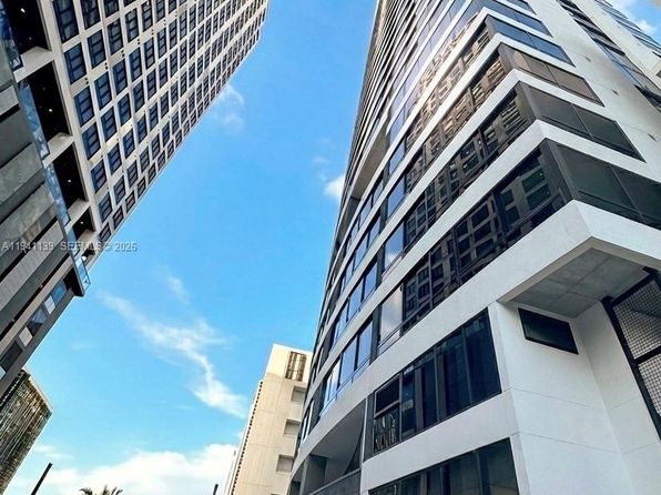 225 N Miami Ave UNIT 1207