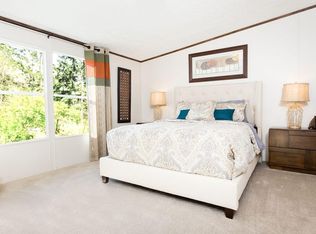 156 Pinetree Ln, Defuniak Springs, FL 32433