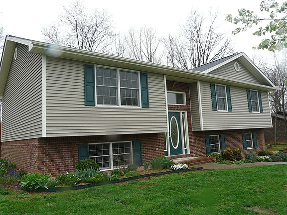 2nd image of 294 Evergreen St