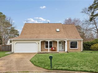 887 Weyanoke Ln, Newport News, VA 23608