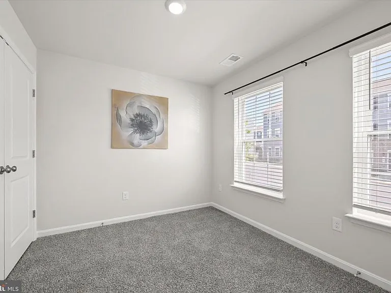 1944 Fauna Dr — Photo 28