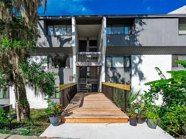 2746 SW 14 DRIVE #2746, GAINESVILLE, FL 32608