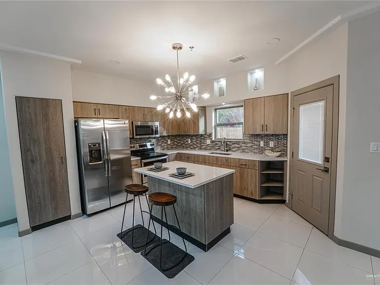 3302 S Sugar Rd #J — Photo 7