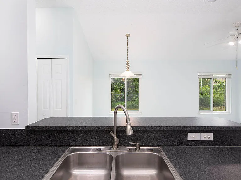 2741 SW Pierson Rd — Photo 16