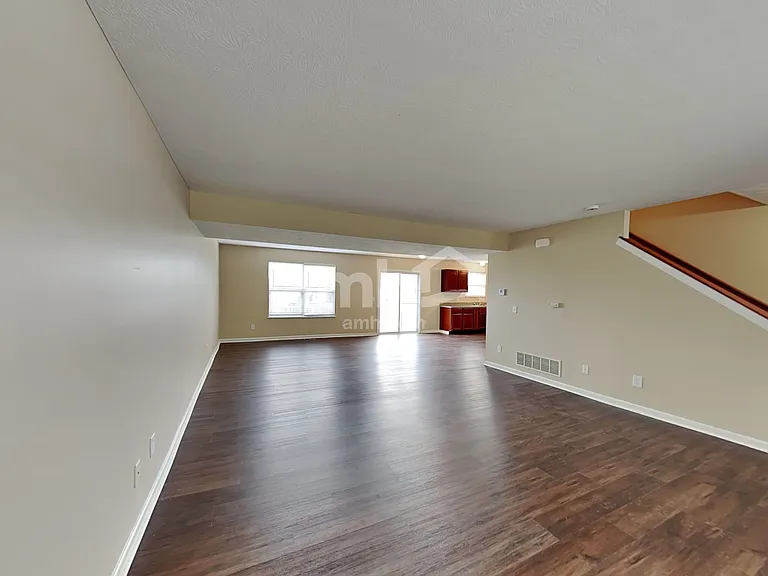 575 Virginia St — Photo 7