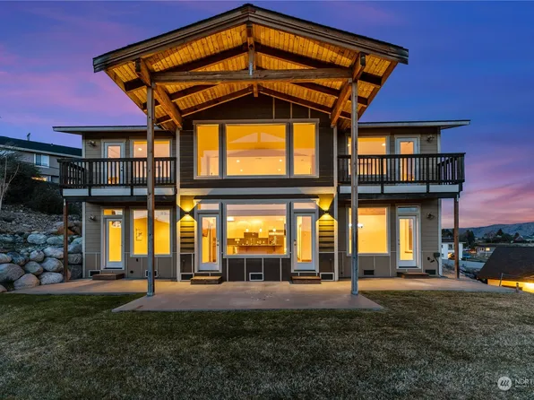 137 Hillcrest Place, Chelan, WA 98816