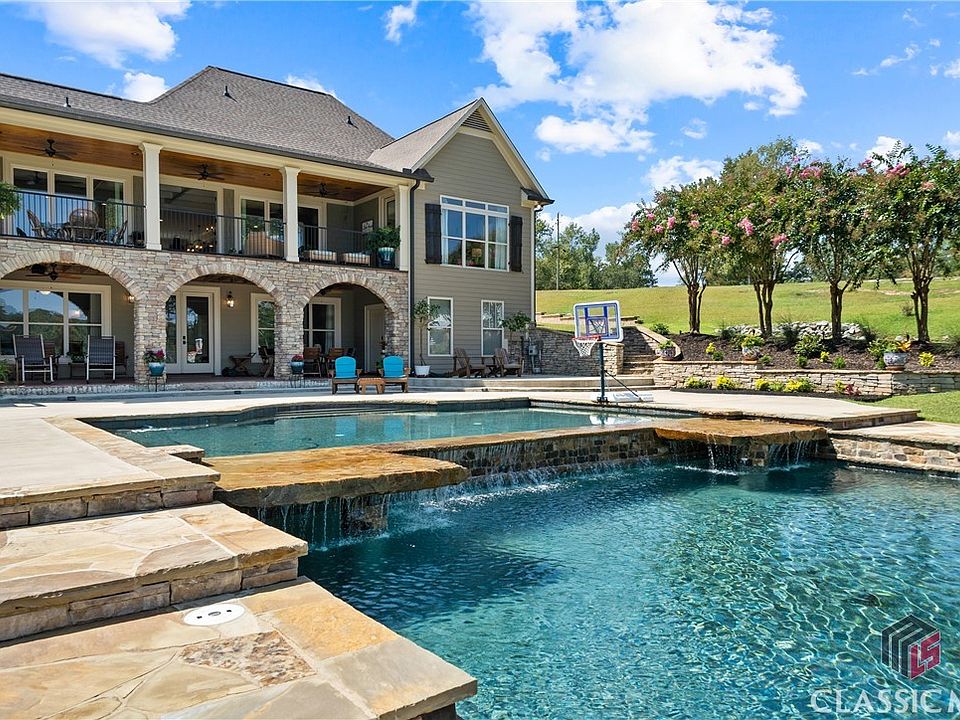 301 W Lakeview Dr NE Milledgeville GA Zillow