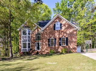 2805 Bathgate Ln, Matthews, NC 28105