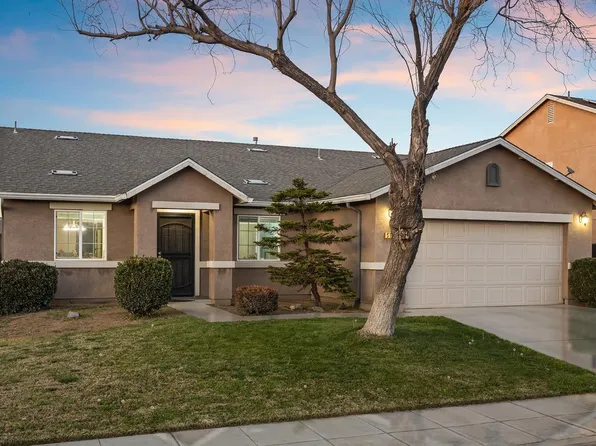 5814 W Fedora Ave, Fresno, CA 93722