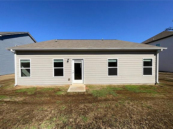 5th image of 2682 N Broad Street Ext NE