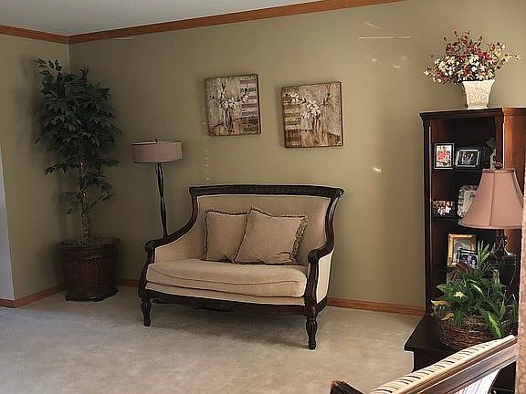 3rd image of 5221 Kingsbury Estates Dr
