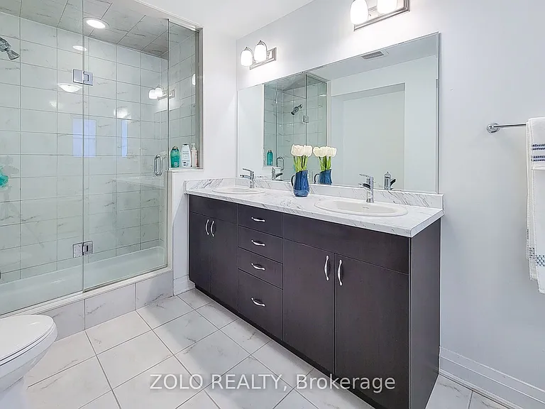 551 Bellflower Ct — Photo 16