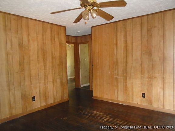 3rd image of 310 Old Shaw Rd