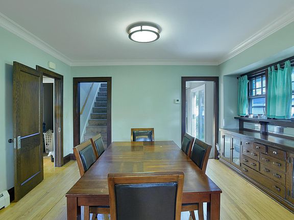 5th image of 3905 Elliot Ave