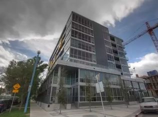 235 9a St NW #103, Calgary, AB T2N4H7