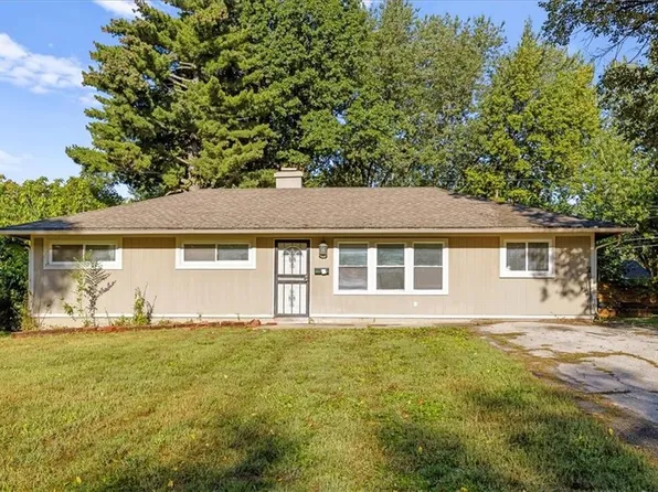 11426 Palmer Ave, Kansas City, MO 64134
