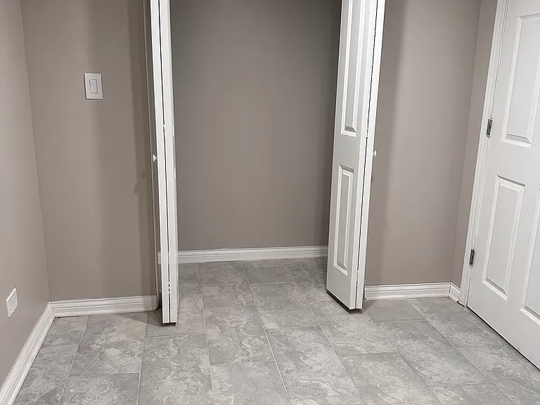 2908 W 38th Pl #BASEMENT — Photo 14