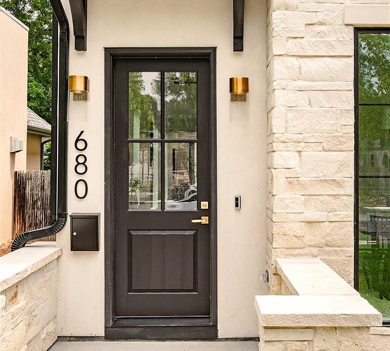 1st image of 680 S Gaylord Street