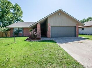 2611 S 103rd East Ave, Tulsa, OK 74129