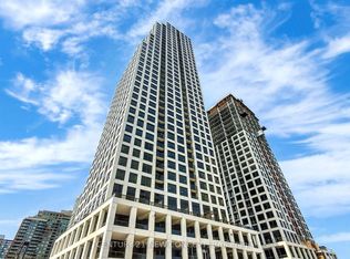 36 Elm Dr W #1810, Mississauga, ON L5B 1L9