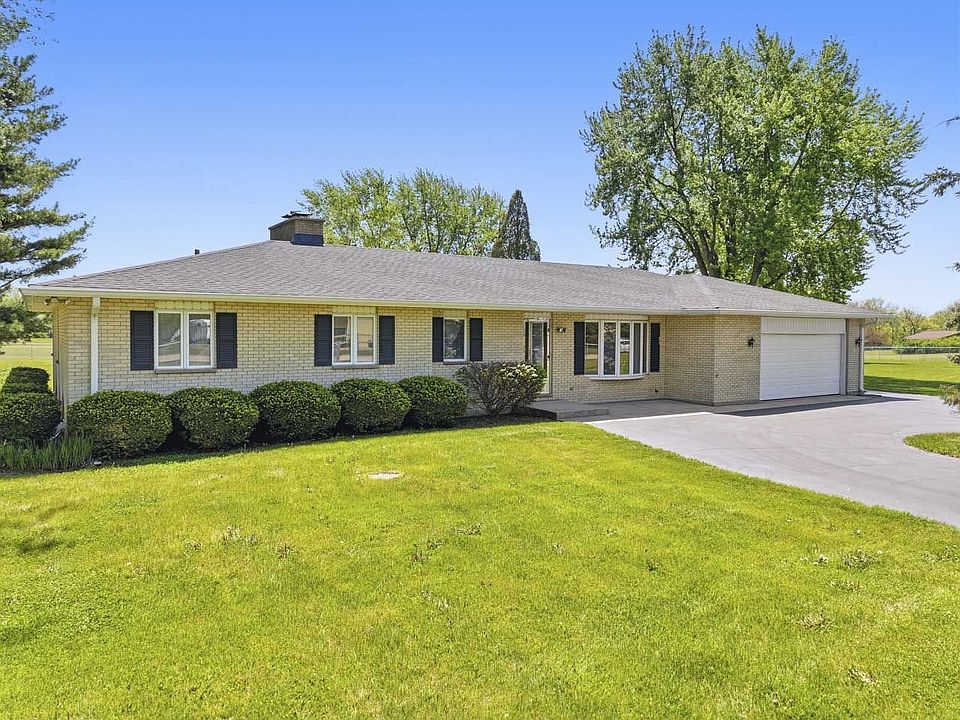 1st image of 1417 Lee Ln