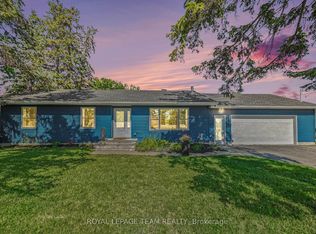 2477 Merivale Rd, Ottawa, ON K2C 3H1