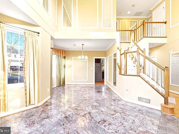4th image of 5804 Stone Creek Dr