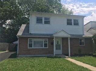 426 Hudson Blvd, Avenel, NJ 07001