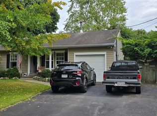 18 Hawthorne Rd, Mastic Beach, NY 11951