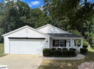 511 Fountainbrook Ln, Fountain Inn, SC 29644