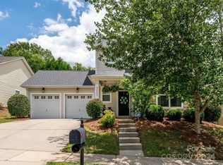 2022 Sugarbush Dr, Charlotte, NC 28214