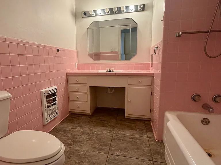 908 Cain St — Photo 10