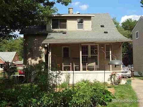 2nd image of 23439 Sherman Ave