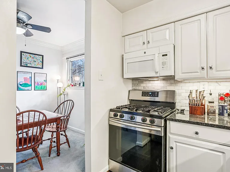 921 Prospect St #5 — Photo 12