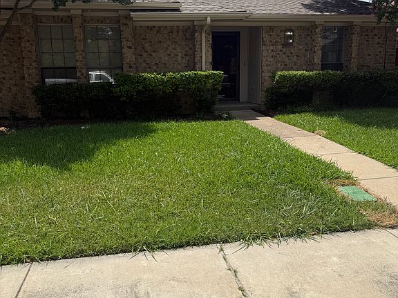 2nd image of 12922 Chandler Dr