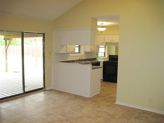 4th image of 2688 County Road 769b