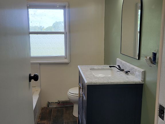 4th image of 4523 Oakman Dr
