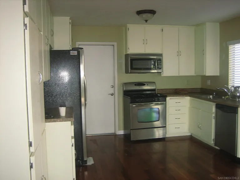 13153 Avenida Grande — Photo 4