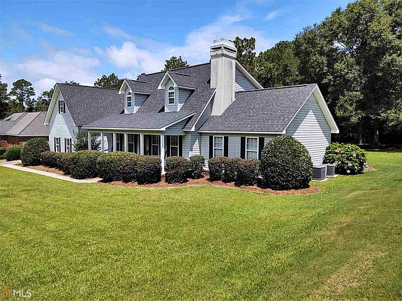 2nd image of 1805 Sweetwater Ct