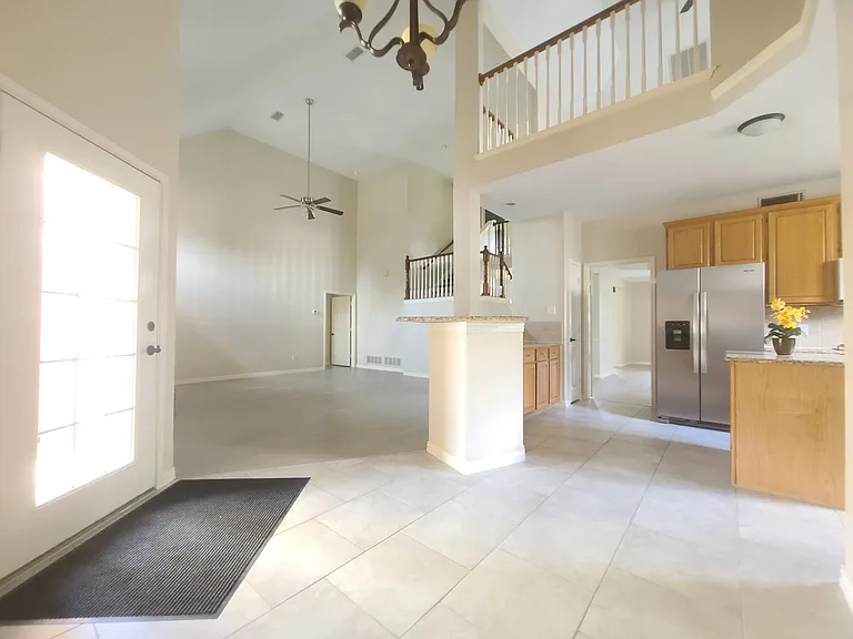7509 Avalon Dr — Photo 9