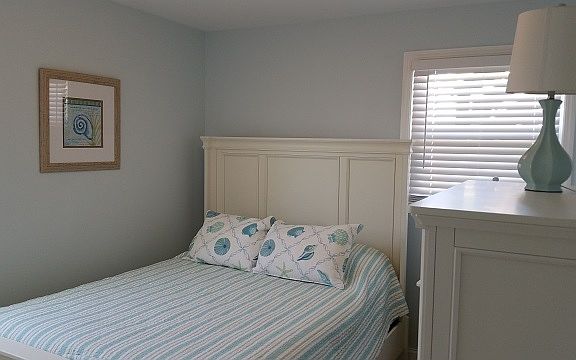 5th image of 5333 West Ave