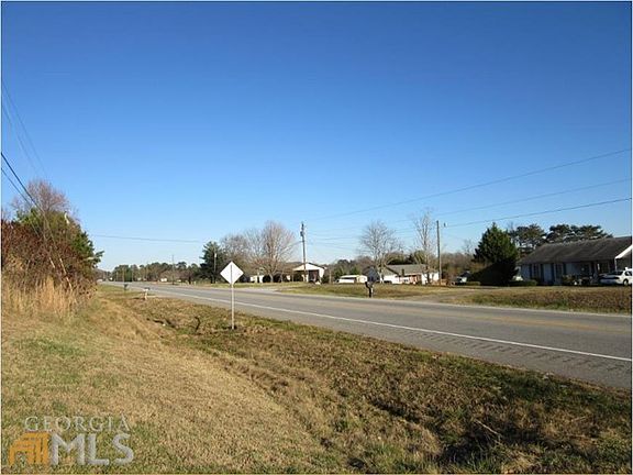3rd image of 5625 Highway 129